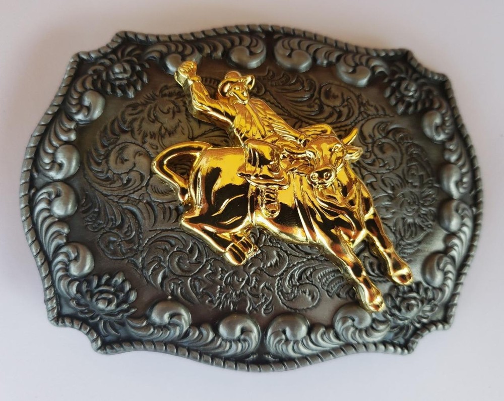 BULL RIDE ANIMAL RODEO COWBOY WESTERN GOLD AND GRAY BELT BUCKLE