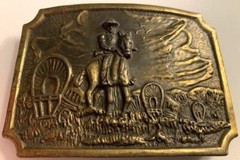 Vintage Wild West Themed Solid Metal (Possibly Brass ?) BELT BUCKLE -3.5&Prime; x 2.5&Prime;