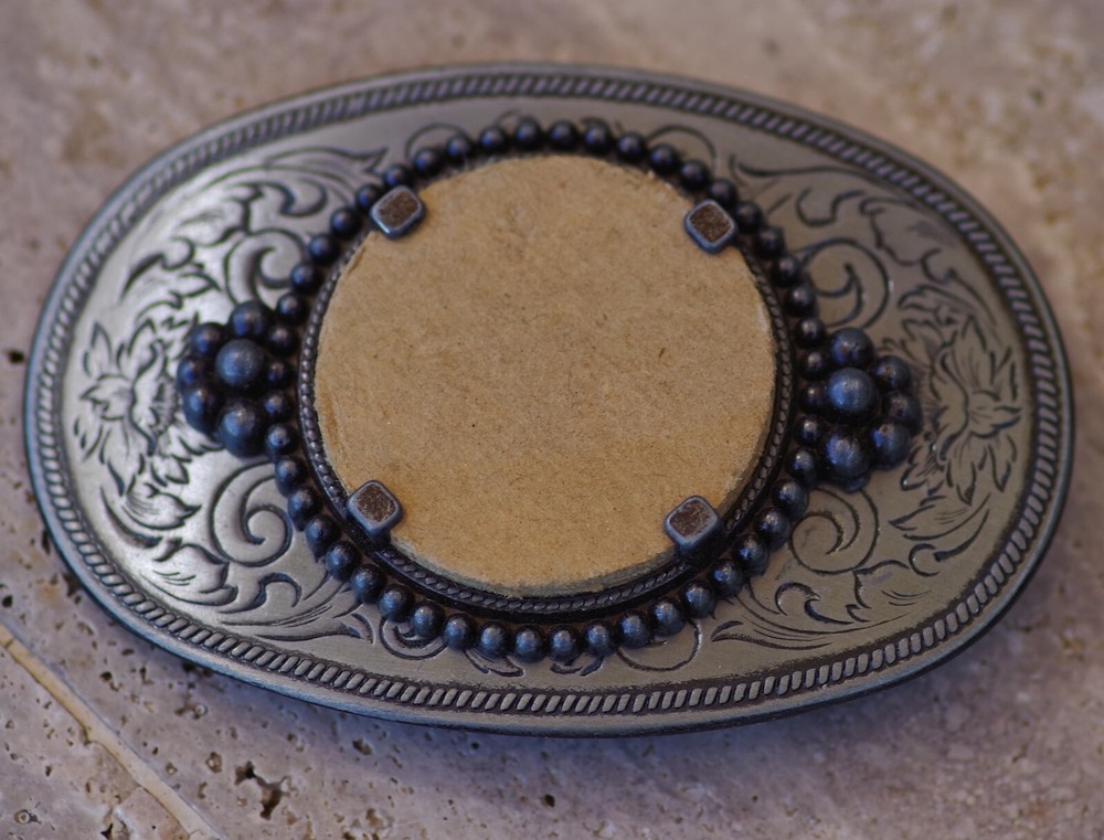 BELT BUCKLE Stone or Coin Holder Southwestern Cowboy High Quality Made in USA