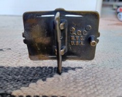 Lee Jeans Since 1950 Made In USA Belt Buckle N.Y.C. New York City 2&Prime; × 1.5&Prime;