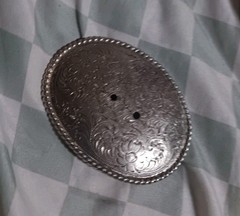 Vintage 1995 Oval Engraved Silver-Tone Belt Buckle – Blank Canvas