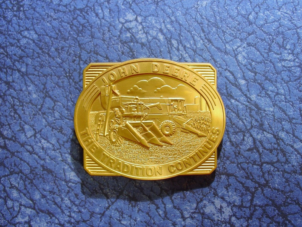 1994 John Deere 55 & 9500 Maximizer Farm Combines Limited Edition Belt Buckle