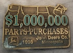 John Deere MINNEAPOLIS $1,000,000 DOLLARS PART PURCHASES 1998 Brass BELT BUCKLE