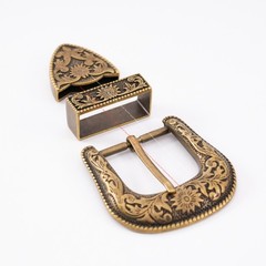 Western Belt Buckle Three Piece Set Antique Brass Floral Design Unisex 1 1/2&Prime;