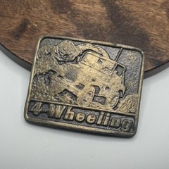 Jeep Car 4-Wheeling off road mud belt buckle Vintage Retro Collectible