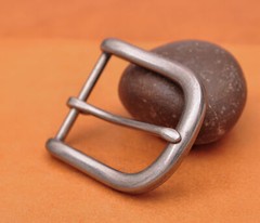 Solid Antique Silver Prong Pin Buckle Men Leather Belt Replacement Buckle 39mm