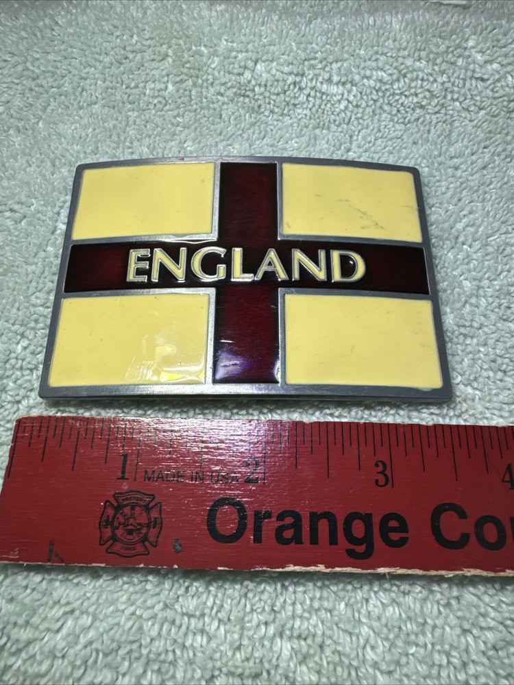Buckle Belt ENGLAND cream ivory w/burgandy 3.5  » across 1.5 inch slot belt GIFT