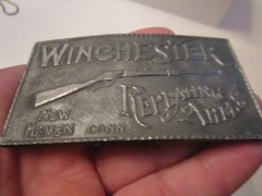 VINTAGE WINCHESTER REPEATING ARMS BELT BUCKLE – HEAVY – GW-12