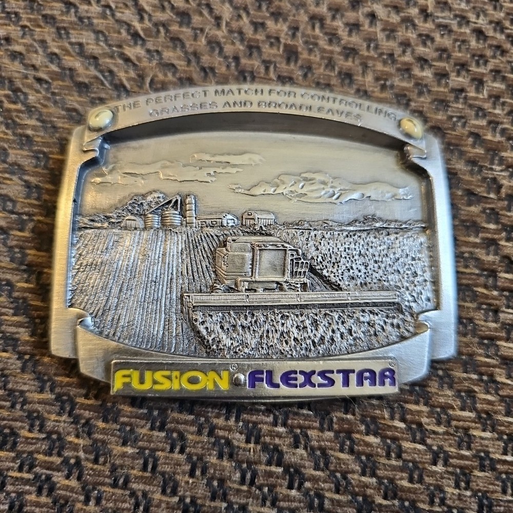 Vintage Collectible Fusion Flexstar Farm Glasses Silver Tone Metal Belt Buckle
