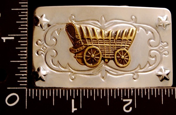 LL18123 VINTAGE ***COVERED WAGON*** STAR DECOR WESTERN BELT BUCKLE