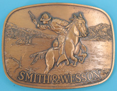 VTG 1975 Smith & Wesson The Hostiles Cowboy On A Horse Belt Buckle