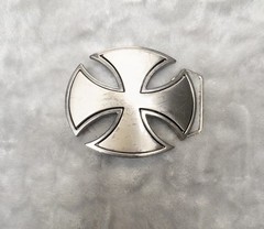 Silver Toned Oval Biker Cross Belt Buckle 3.5”x 2.75” Fits 1.75” Belt