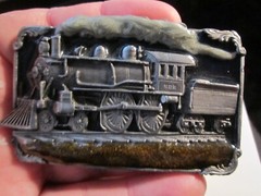 1986 LOCOMOTIVE TRAIN THEME BELT BUCKLE VERY HEAVY – GW-14
