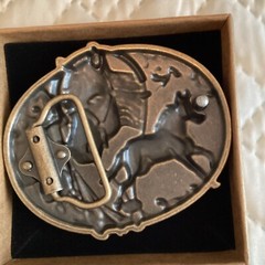 Unisex Cowboy Western Belt Buckle for Rodeo Style Retro Wear – Horse Head Saddle
