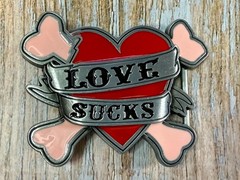 LOVE SUCKS Red Hearts Pink Crossbones Ladies Buckle Rage Belt Buckle