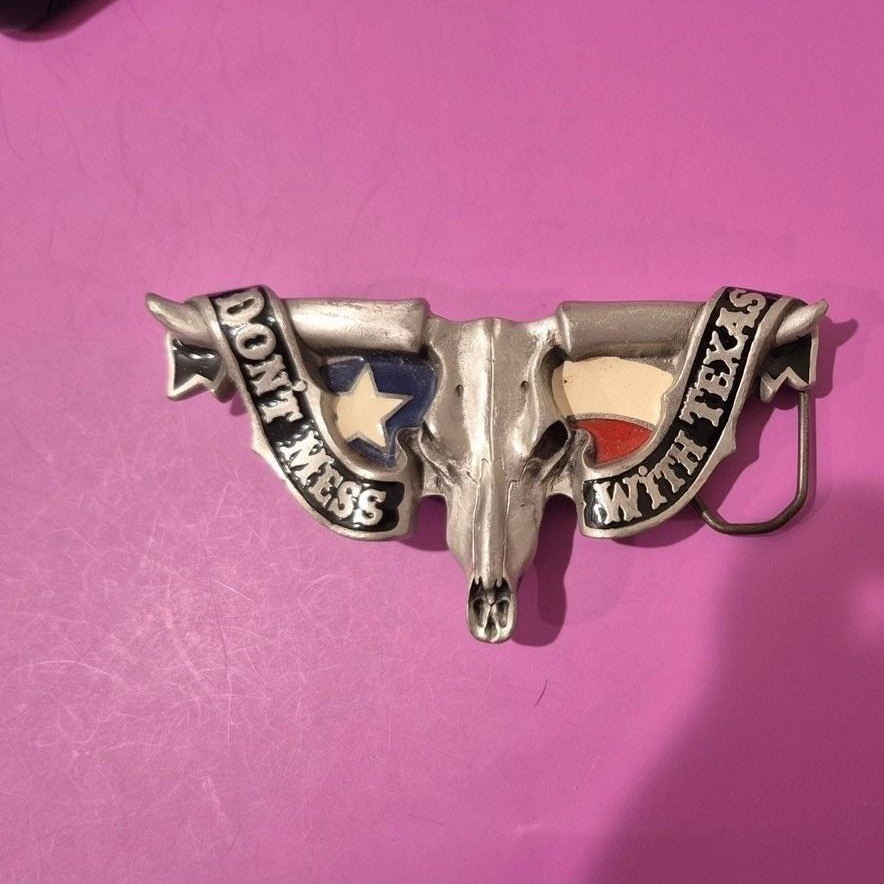 Siskiyou Don&rsquo;t Mess With Texas Longhorn Skull Pewter Belt Buckle Vintage 4498