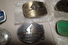 7-TOTAL BUCKLES BOW HUNTERS BELT BUCKLES MARKED #25 KEY CHAIN TOURQUOISE & USAF
