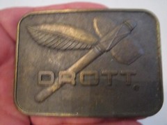 VINTAGE DROTT COMPANY BELT BUCKLE – 3 1/4&Prime; X 2 1/4&Prime; – BBA17
