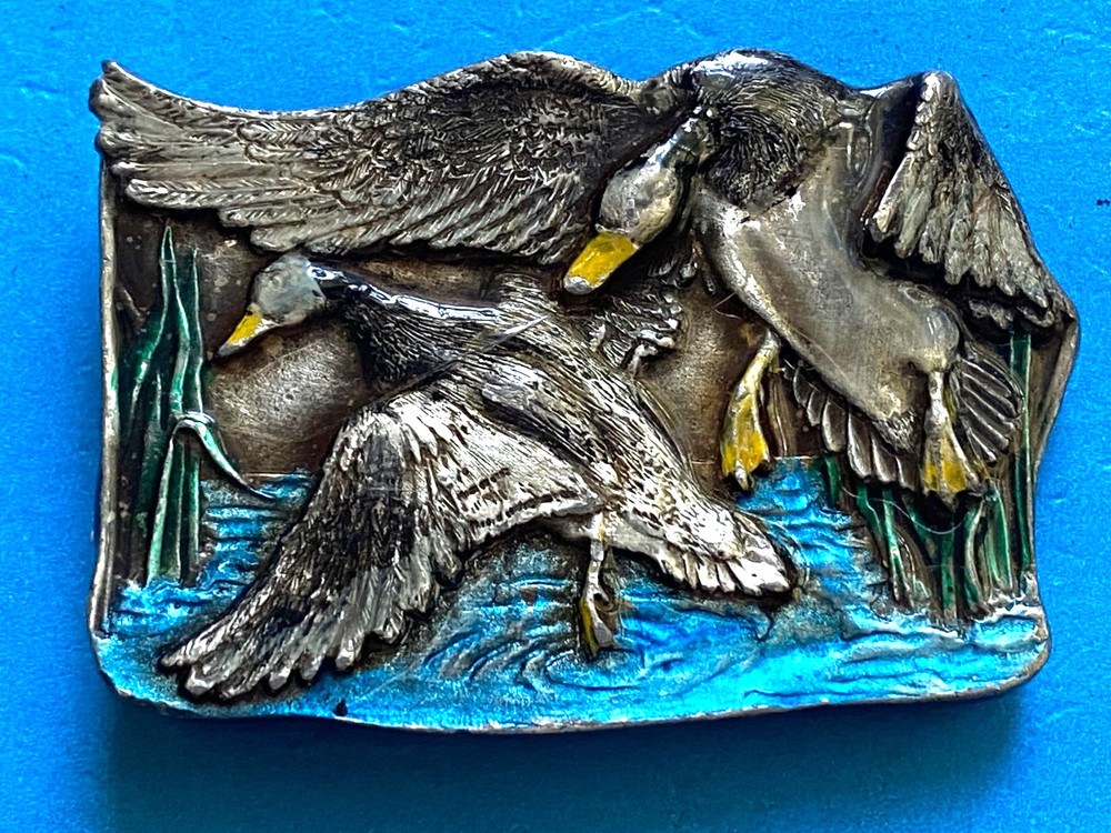 Vintage Wild Geese Ducks Hunting Belt Buckle