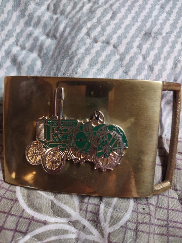John Deere Men&rsquo;s Rectangular Gold/Green Tractor Metal Western Belt Buckle