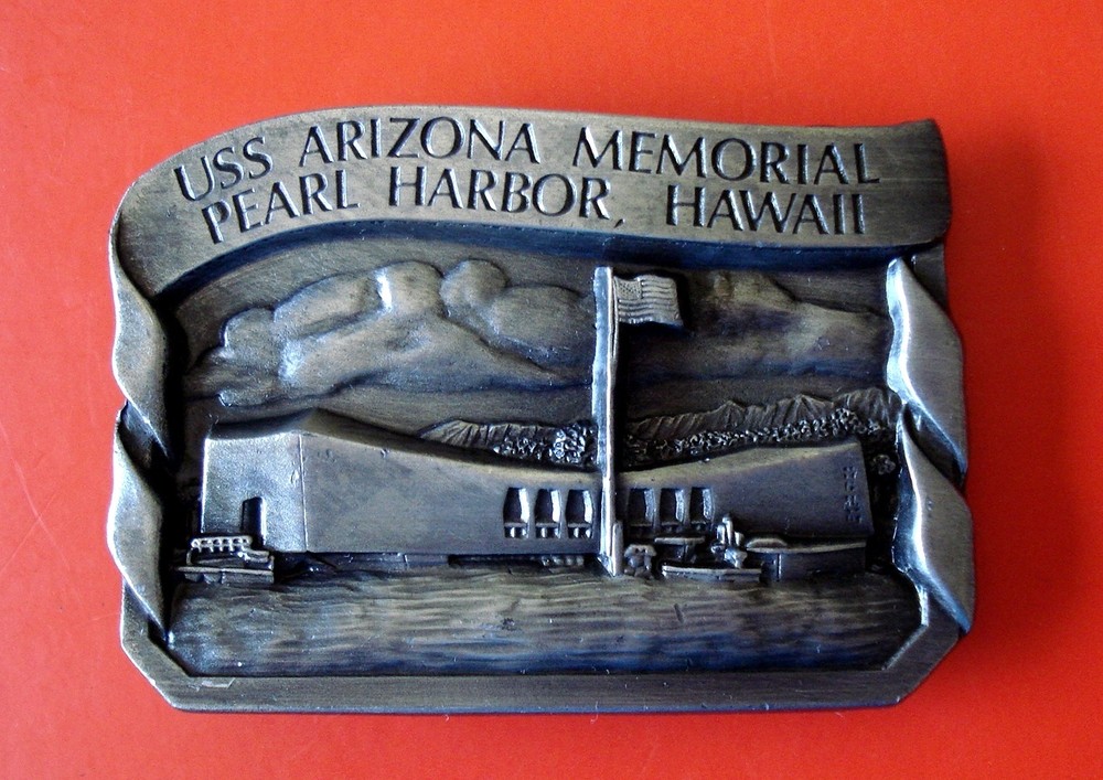 1985 VTG USS Arizona Memorial Pearl Harbor Hawaii Belt Buckle