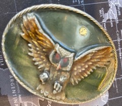 The great American Buckle co. serial number 487 (1980) – Brass/Enamel OWL