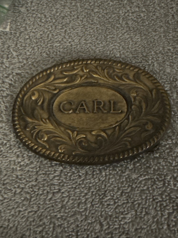Vintage 1977 The Kinney Co « CARL » Heavy Duty Oval Metal Belt Buckle
