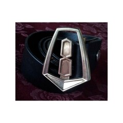 Chrysler VC « V8 » Valiant Pillar Badge Belt Buckle in solid brass or bronze