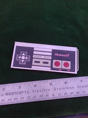 Nintendo NES Controller Belt Buckle (No Date Stamp)