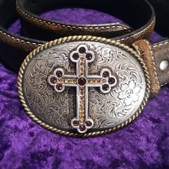 OVAL NOCONA RELIGIOUS CROSS CRYSTALS BELT & ETCHED BUCKLE 39&Prime; NICE!