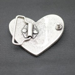 Metal Heart Puzzle Belt Buckle – Romantic Design, Classic and Modern