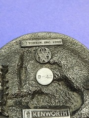 KENWORTH Tonkin 1985 B-42 Pewter Belt Buckle Semi Truck Trucker Vintage