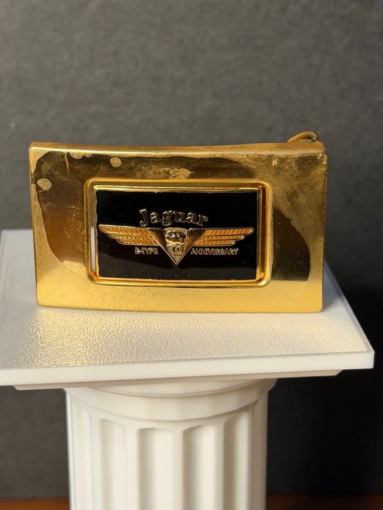Jaguar 40th Anniversary Commemorative Belt Buckle Gold