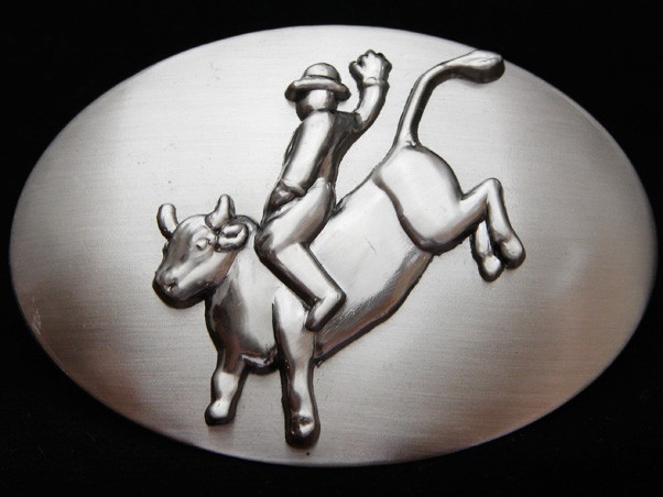 OC15145 REALLY NICE **BRONC RIDER** RODEO WESTERN & COWBOY SILVERTONE BUCKLE