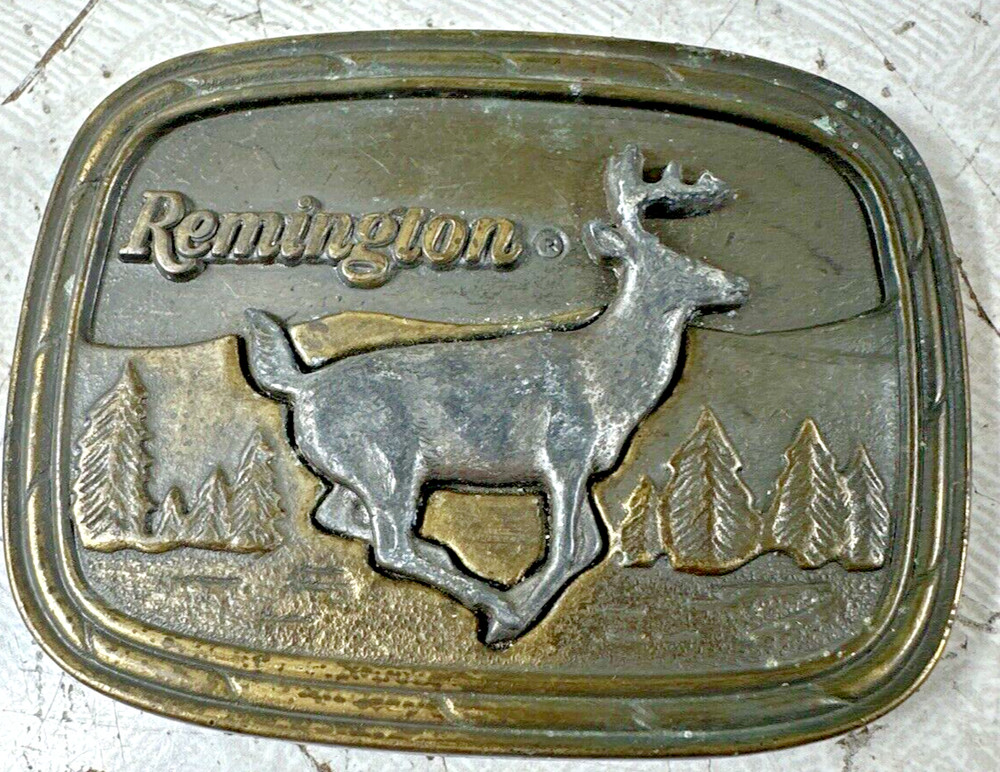 Vintage 1979 Remington Arms Whitetail Deer Belt Buckle Sid Bell Buck E1/3