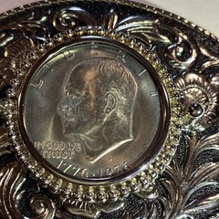 Vintage 1776-1976 Bicentennial Eisenhower Dollar Coin Denver Mint Belt Buckle