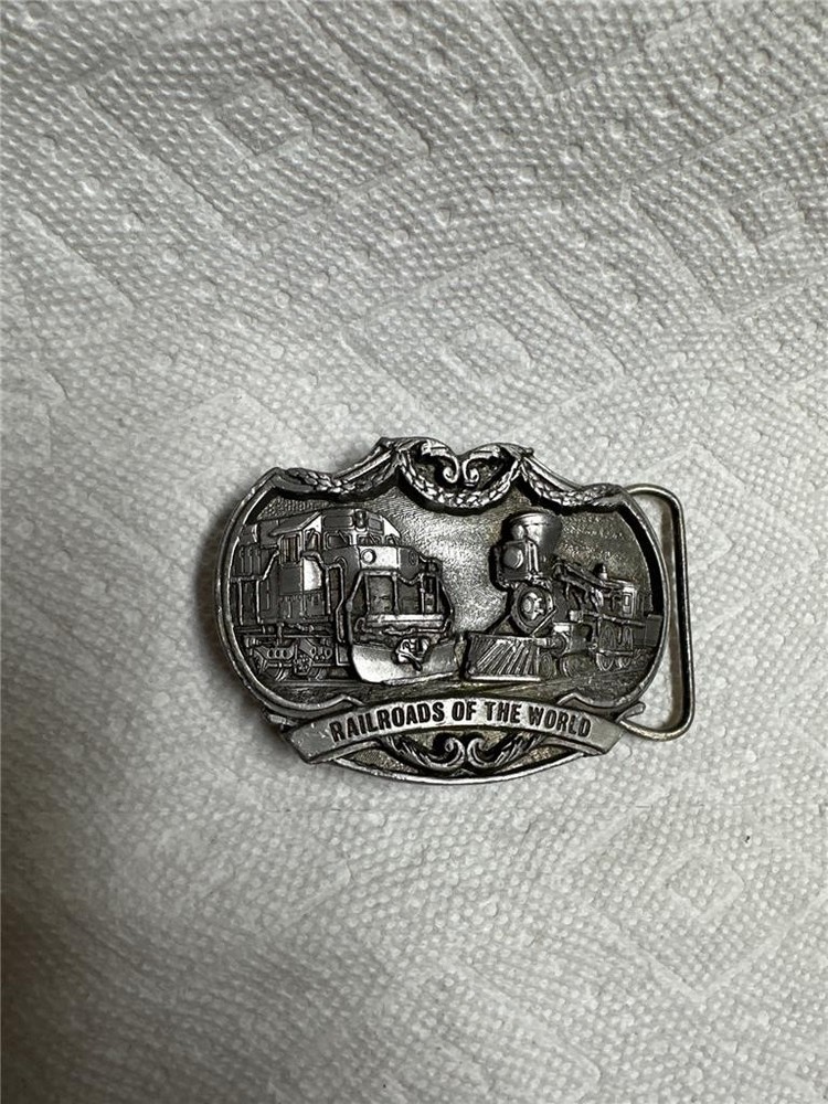 RailRoads of the World Belt Buckle, Buckles of America BA-220