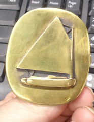 Vtg Small Ocean Ship SAILBOAT Brass Belt Buckle 1-5/8&Prime; L x 1-7/8&Prime; H