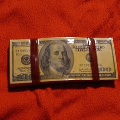 Men&rsquo;s $100 Bill Money Design Metal Belt Buckle, Multicolor, Fits 1.5 in Belt