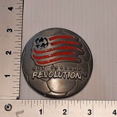 SILVER PEWTER MLS SOCCER NEW ENGLAND REVOLUTION Metal Belt Buckle