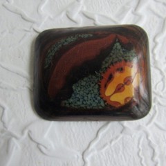 Vintage Belt Buckle Bakelite? L 3 x W 2.5 unsure of material