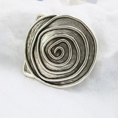 Round Belt Buckle With Asymmetrical Spiral, Irregular Design