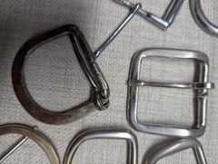 vintage 30 PC LOT western BELT BUCKLES chrome COWBOY rodeo 1.5&Prime; metal steel