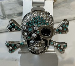 NWOT Skull & Crossbones Silver Metal Belt Buckle with Aqua & White Rhinestones