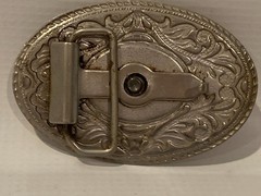 Texas Longhorn Silver & Gold Tone Oval Belt Buckle 2&Prime; x 3&Prime;