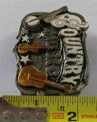 COUNTRY MUSIC STARS BANJO GUITAR FIDDLE BELT BUCKLE MADE IN CANADA