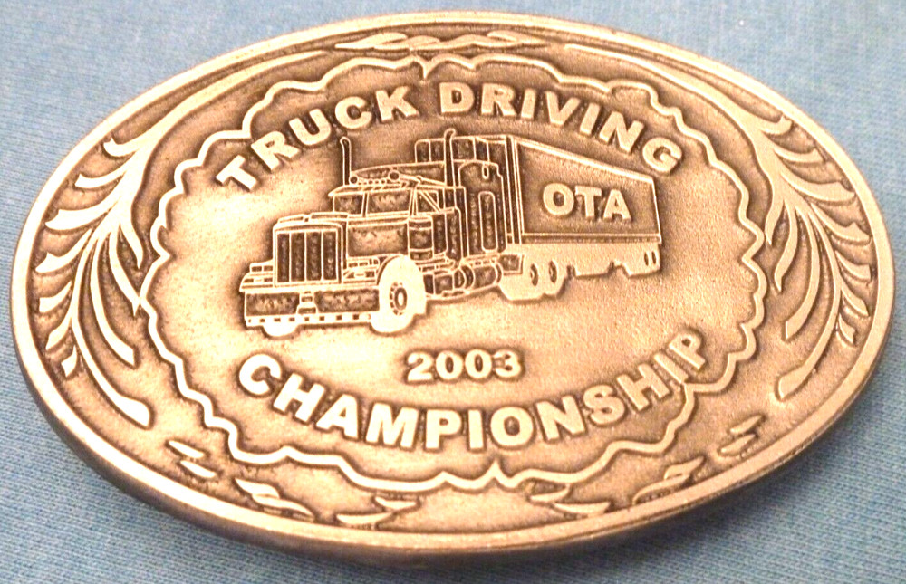 2003 TRUCK DRIVING CHAMPION BELT BUCKLE AMERICAN TRUCKING ATA SAFE DRIVER