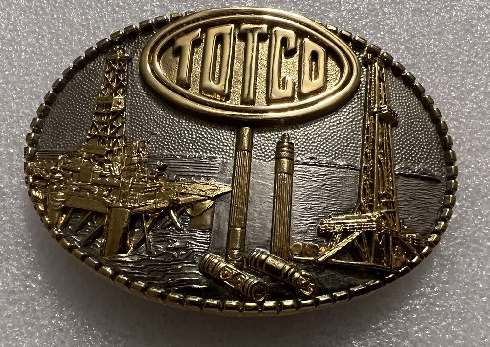 1981 TOTCO COMPANY BELT BUCKLE – HEAVY BRASS – VTG New Unused Offshore Plated