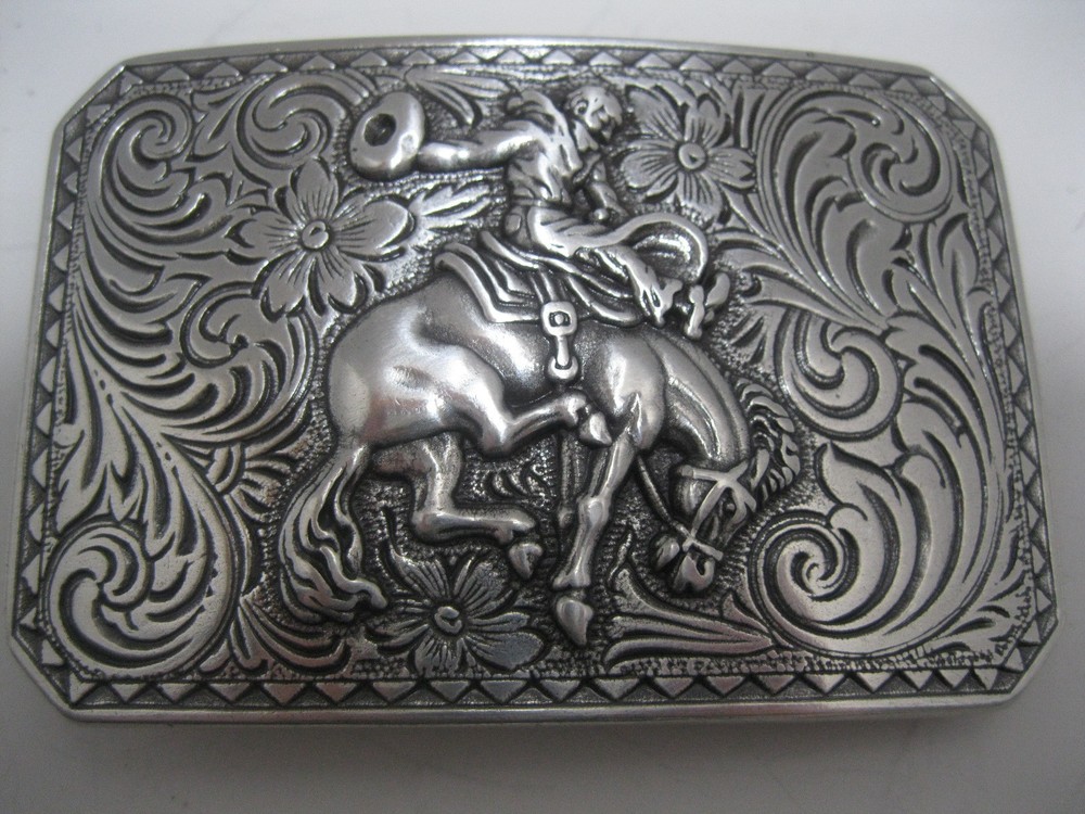 Western Belt Buckle #150 – Bronco Rider – Silver Plated
