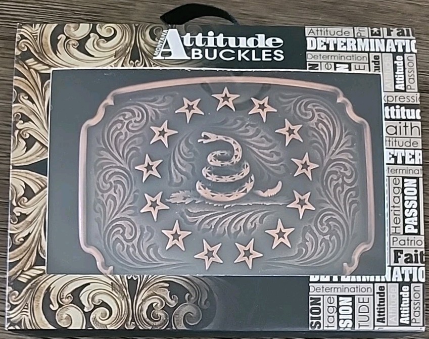 New! Montana Silversmiths Attitude BELT BUCKLE Don&rsquo;t Tread On Me, 13 Star Logo